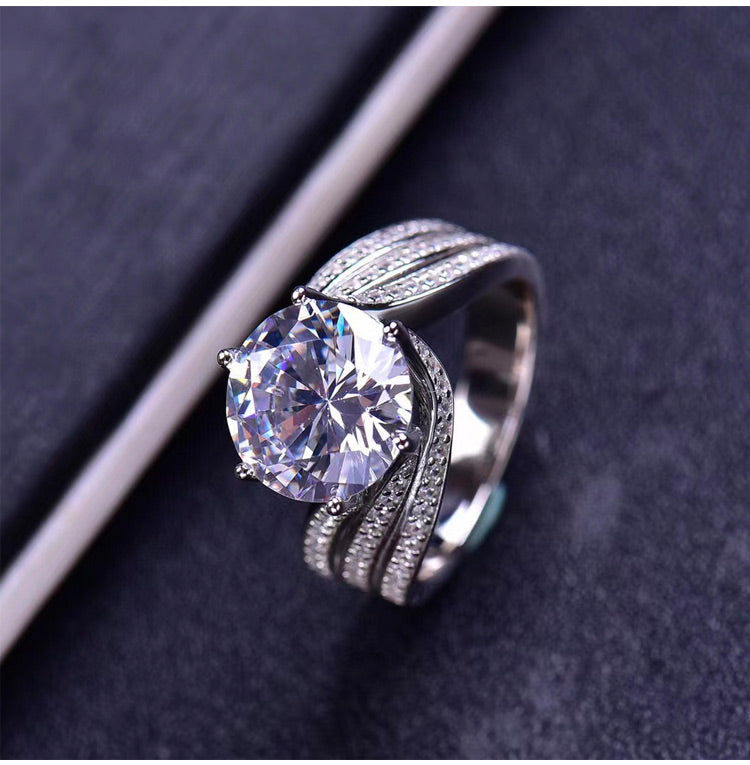 🚀 Must-Have丨CZTICLE™💍Magnetology Moissanite Diamond Ring💖LAST DAY SALE - 80% OFF | Experience the power of magnetic therapy, titanium, and moissanite to enhance wellness, support blood circulation, detoxify, and ignite fat burning. Limited time offer