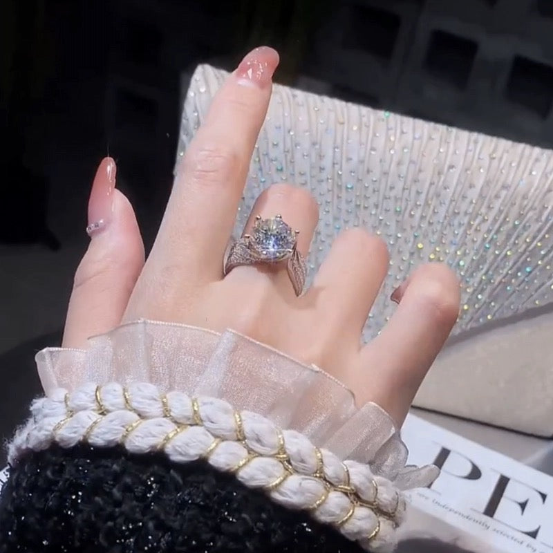 🚀 Must-Have丨CZTICLE™💍Magnetology Moissanite Diamond Ring💖LAST DAY SALE - 80% OFF | Experience the power of magnetic therapy, titanium, and moissanite to enhance wellness, support blood circulation, detoxify, and ignite fat burning. Limited time offer