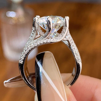 🚀 Must-Have丨CZTICLE™💍Magnetology Moissanite Diamond Ring💖LAST DAY SALE - 80% OFF | Experience the power of magnetic therapy, titanium, and moissanite to enhance wellness, support blood circulation, detoxify, and ignite fat burning. Limited time offer