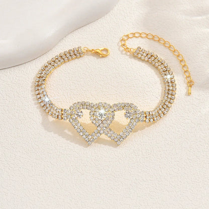 ✨𝐂𝐙𝐓𝐈𝐂𝐋𝐄® Diamond-Cut Heart Chain Anklet
